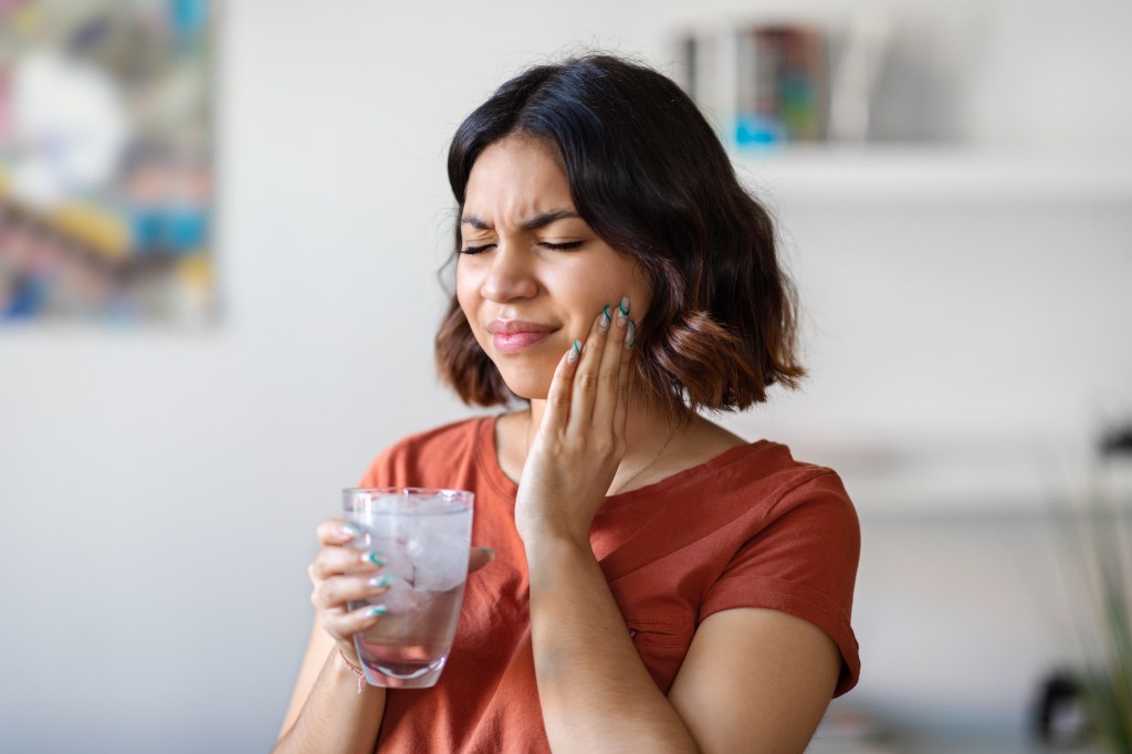 What Causes Tooth Sensitivity?